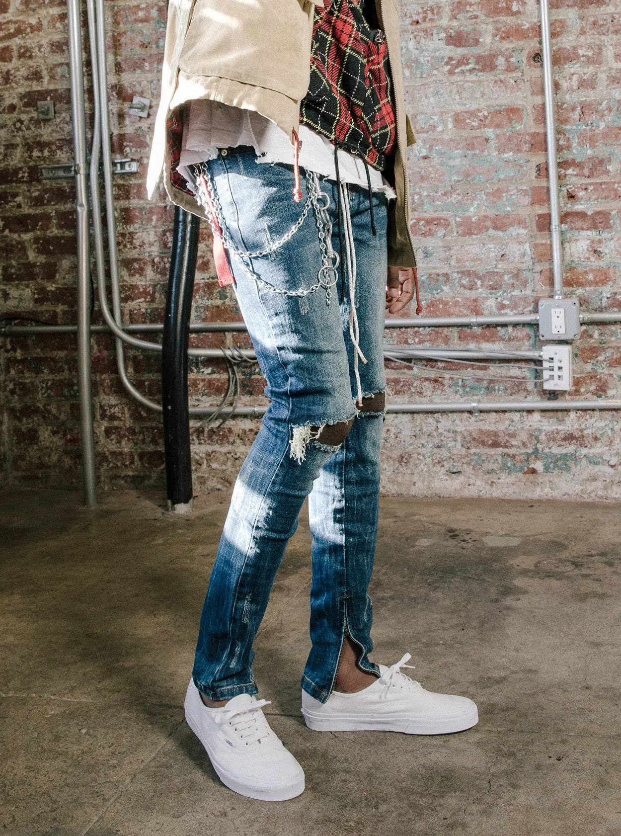 Dark Blue Washed Destroyed Denim Jeans