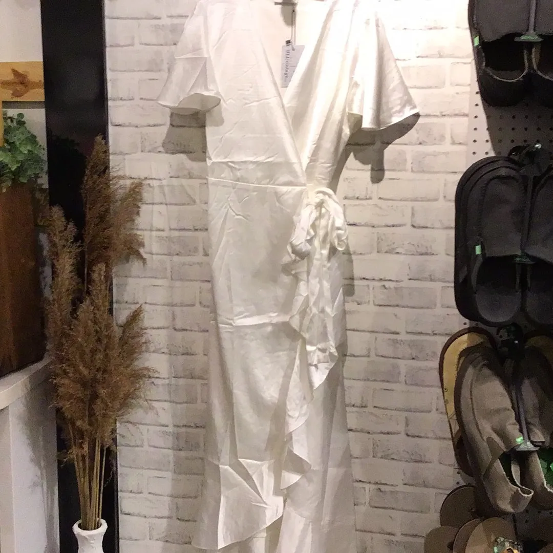 Dash Flutter Sleeve Dress in Ivory