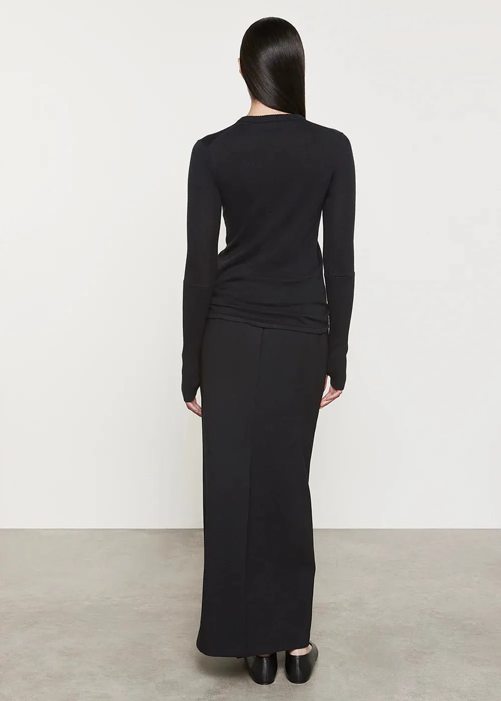 Enza Costa Fine Cashmere Knitted Crewneck Sweater in Black