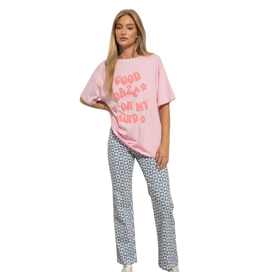 Good Daze On My Mind Graphic Tee - Pink
