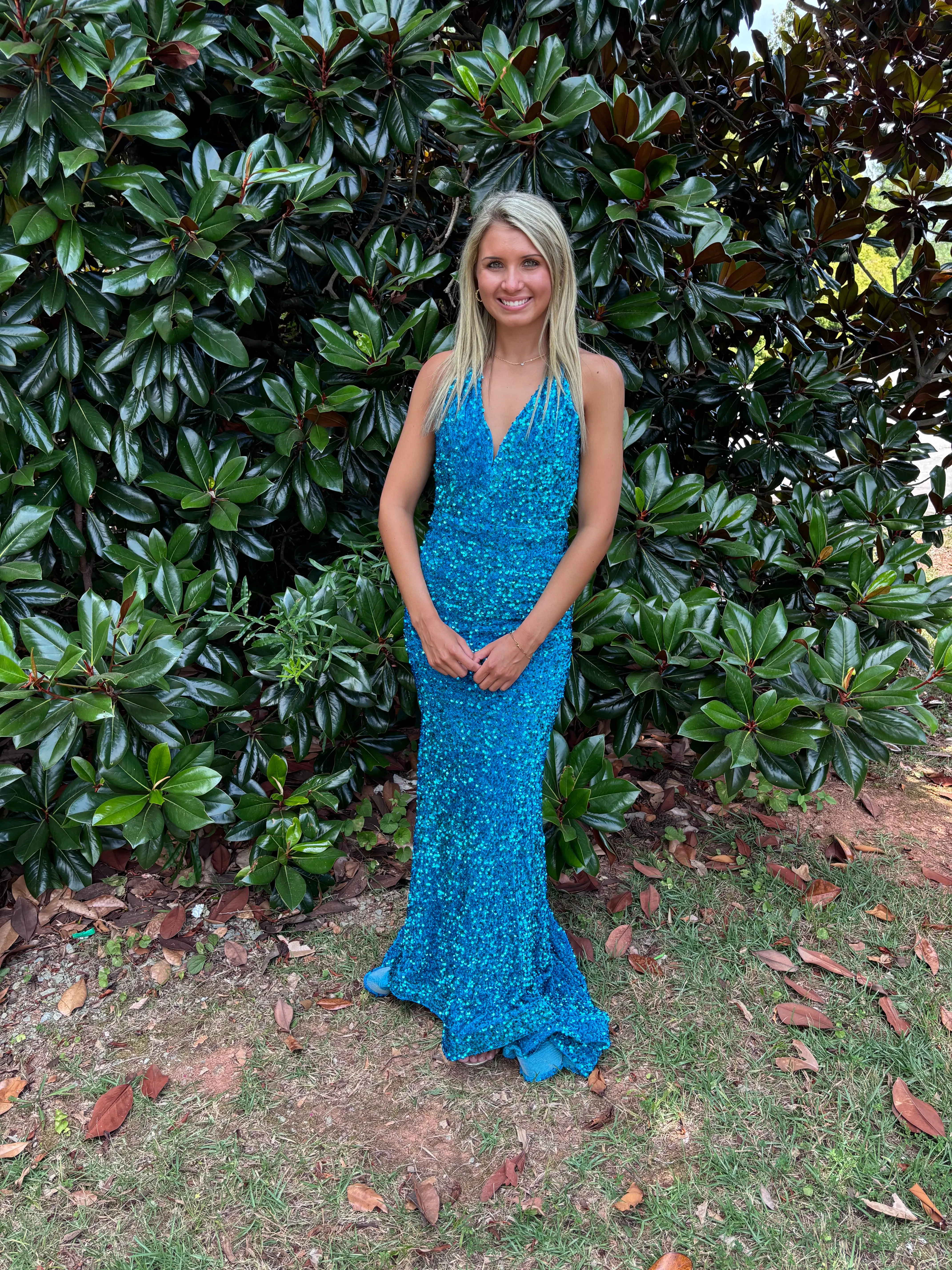 Portia & Scarlett PS23519 Sequin V-Neckline Fitted Dress - Turquoise Red