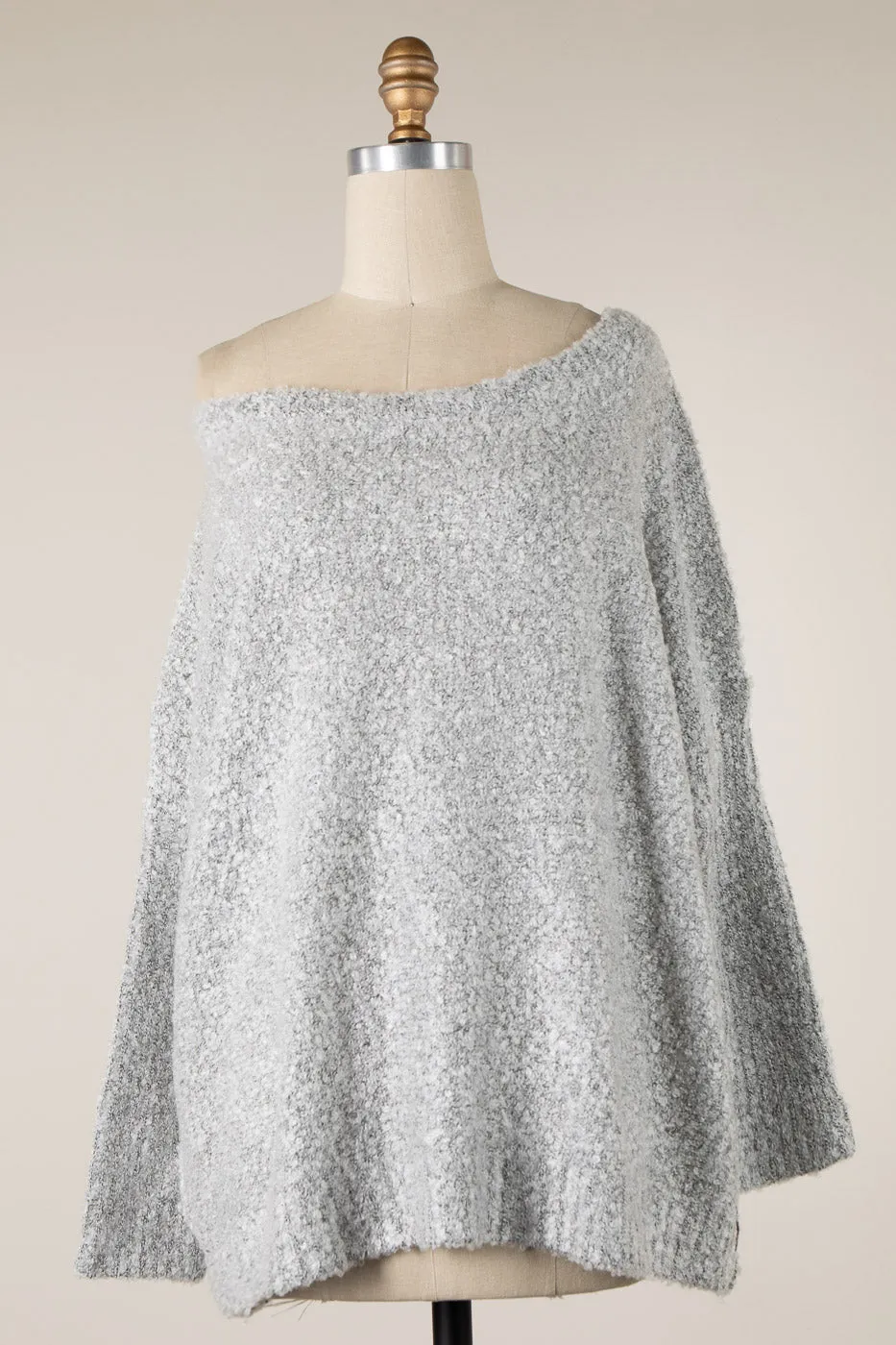 TWO TONED FLUFFY SOFT KNIT SWEATER 1 PACK