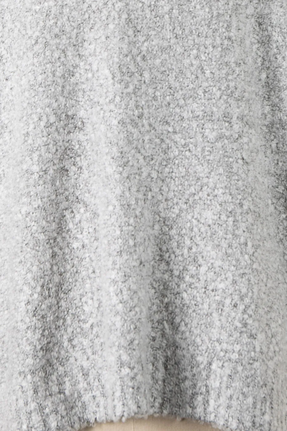 TWO TONED FLUFFY SOFT KNIT SWEATER 1 PACK